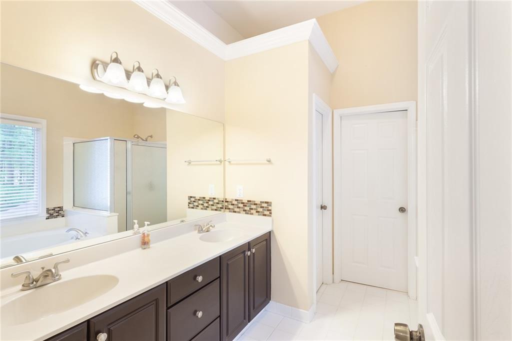 5065 Hickory Hills Drive