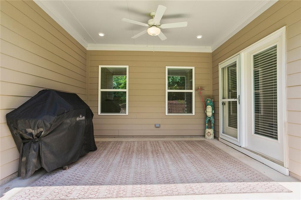 169 Hickory Bluffs Parkway