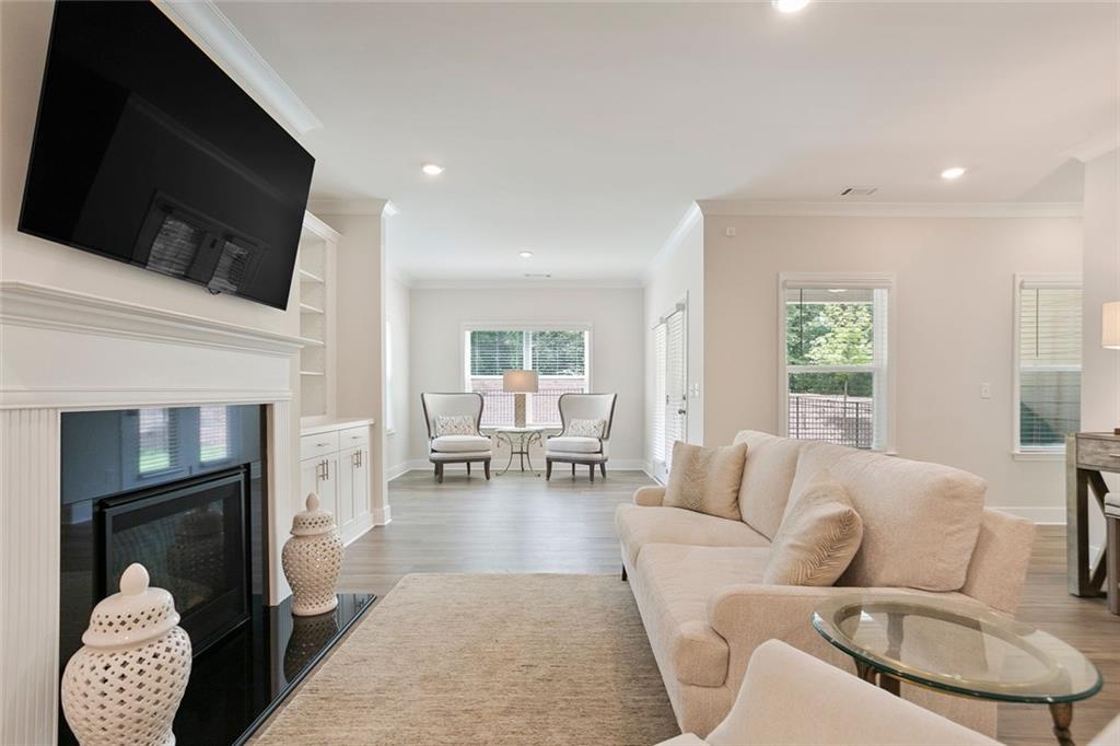 169 Hickory Bluffs Parkway