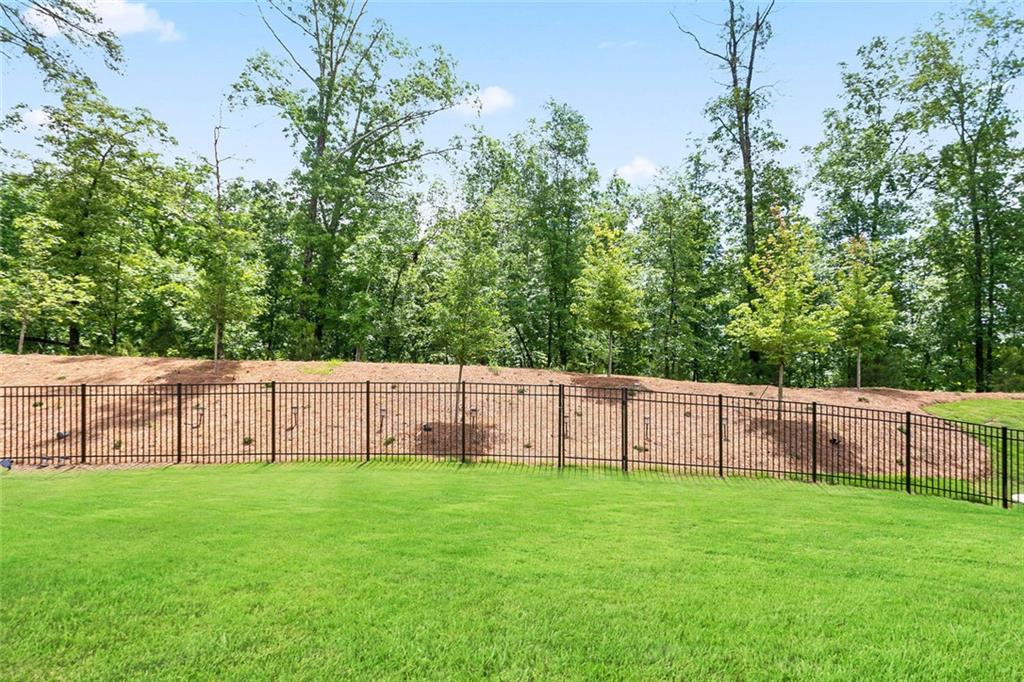 169 Hickory Bluffs Parkway