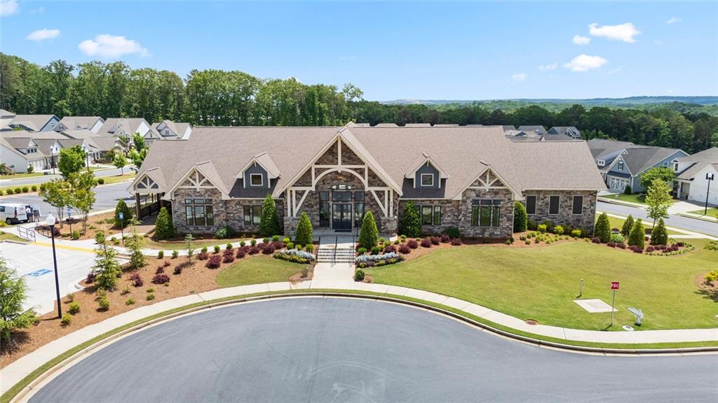 169 Hickory Bluffs Parkway