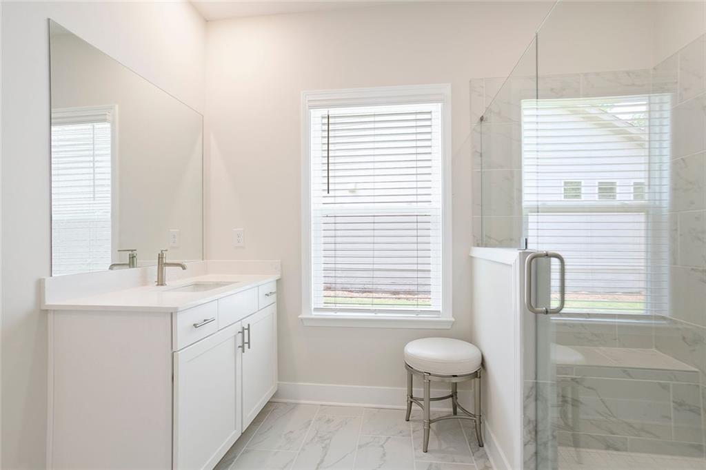 169 Hickory Bluffs Parkway