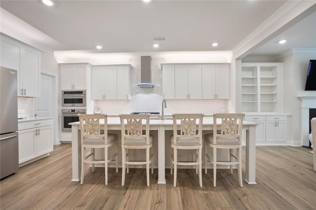 169 Hickory Bluffs Parkway