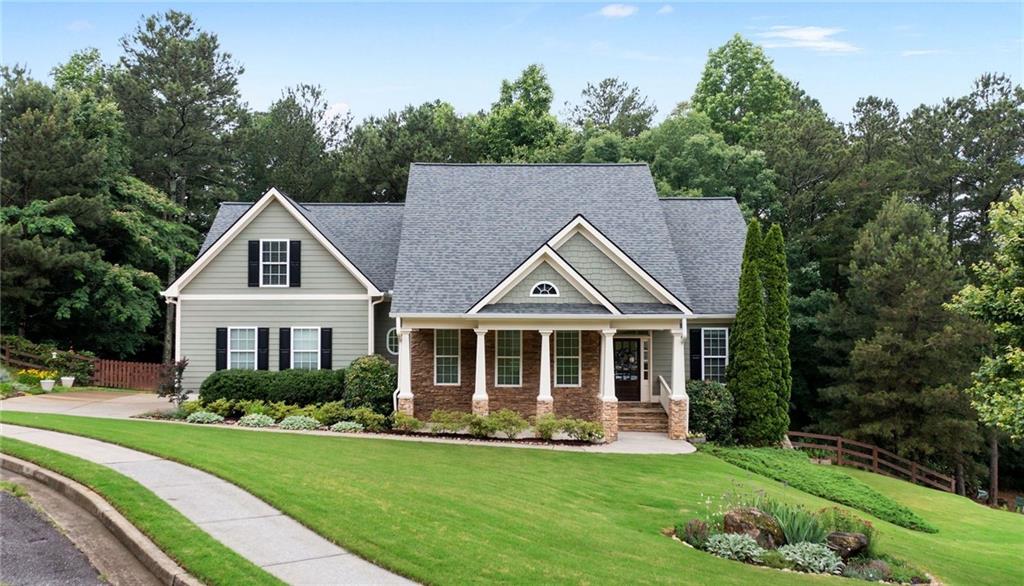 12 Isabella Court NE