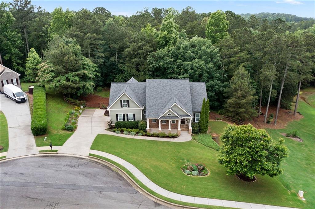 12 Isabella Court NE