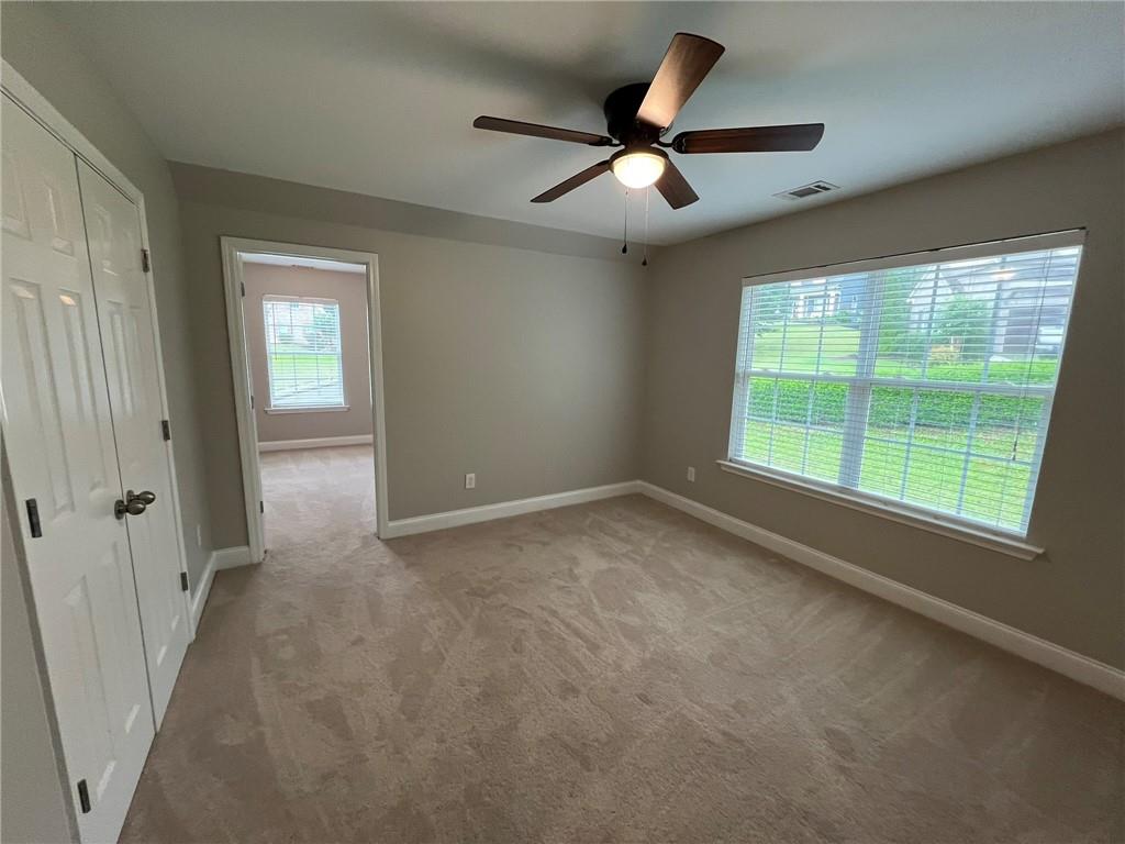 12 Isabella Court NE