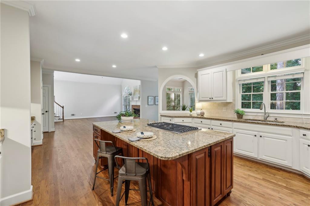 12035 S Magnolia Circle