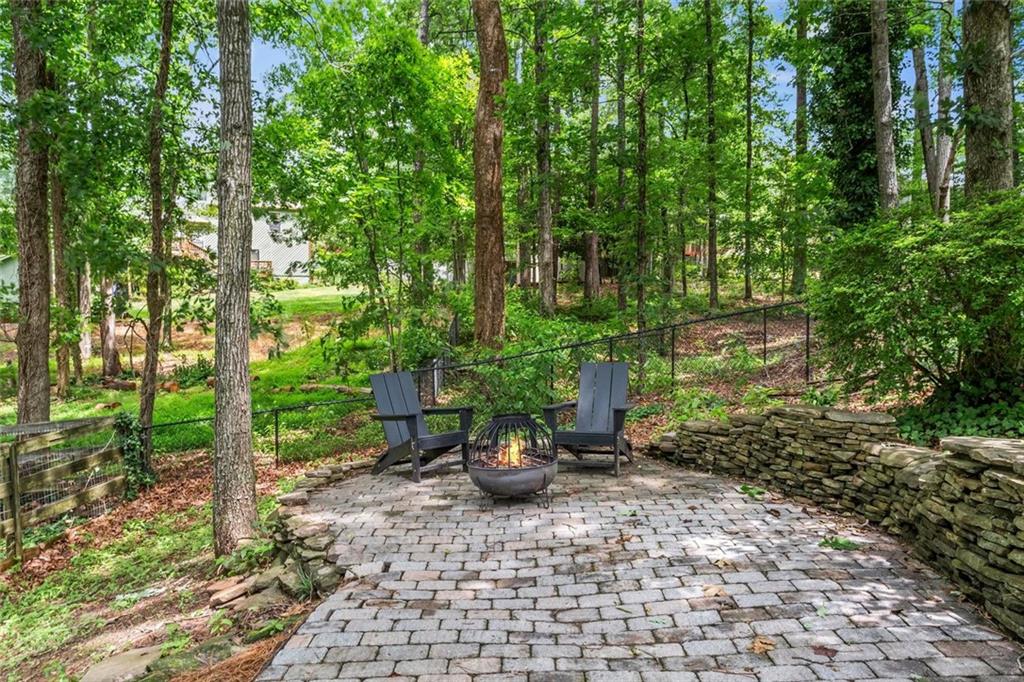 1863 Wicks Valley Drive NE