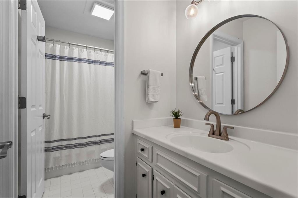 1863 Wicks Valley Drive NE