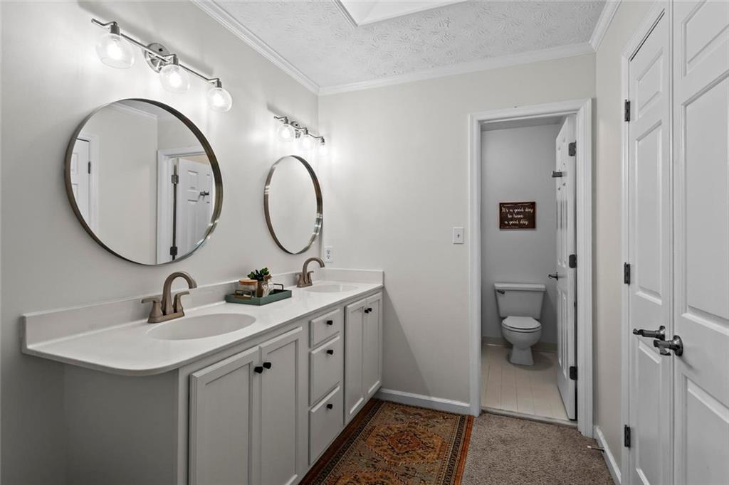 1863 Wicks Valley Drive NE