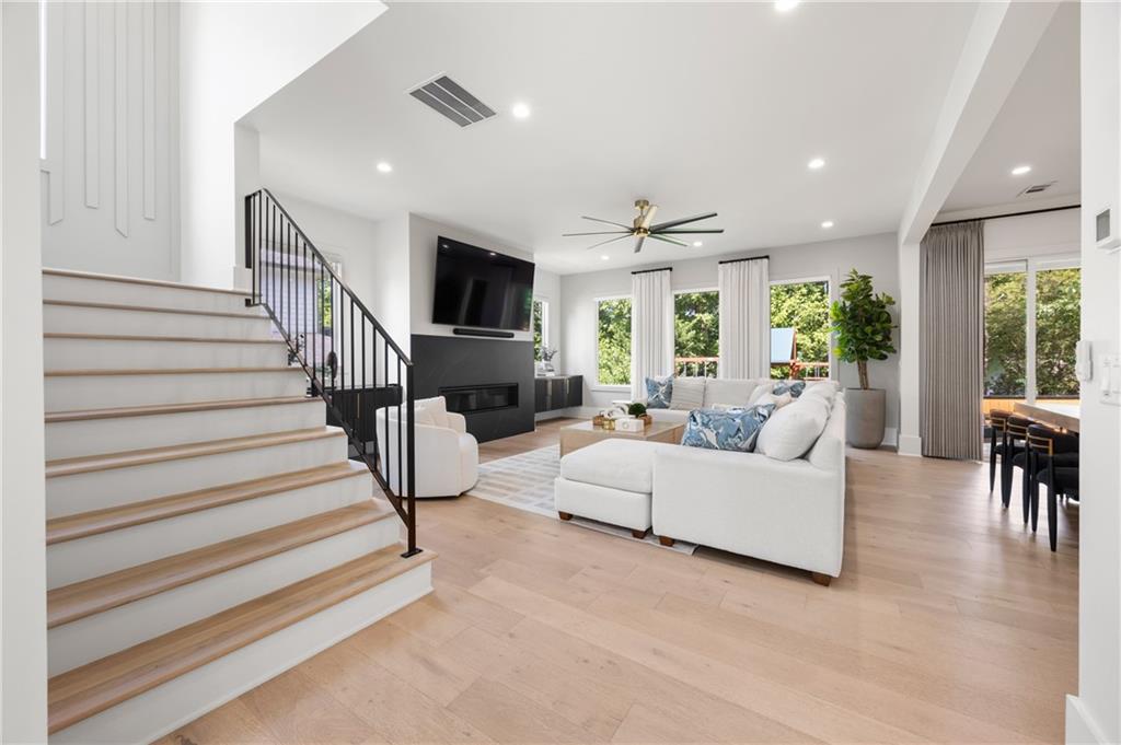 2297 Nesbitt Drive NE