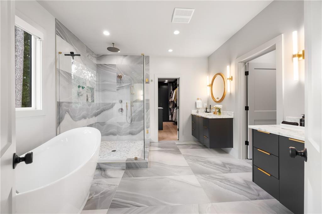 2297 Nesbitt Drive NE