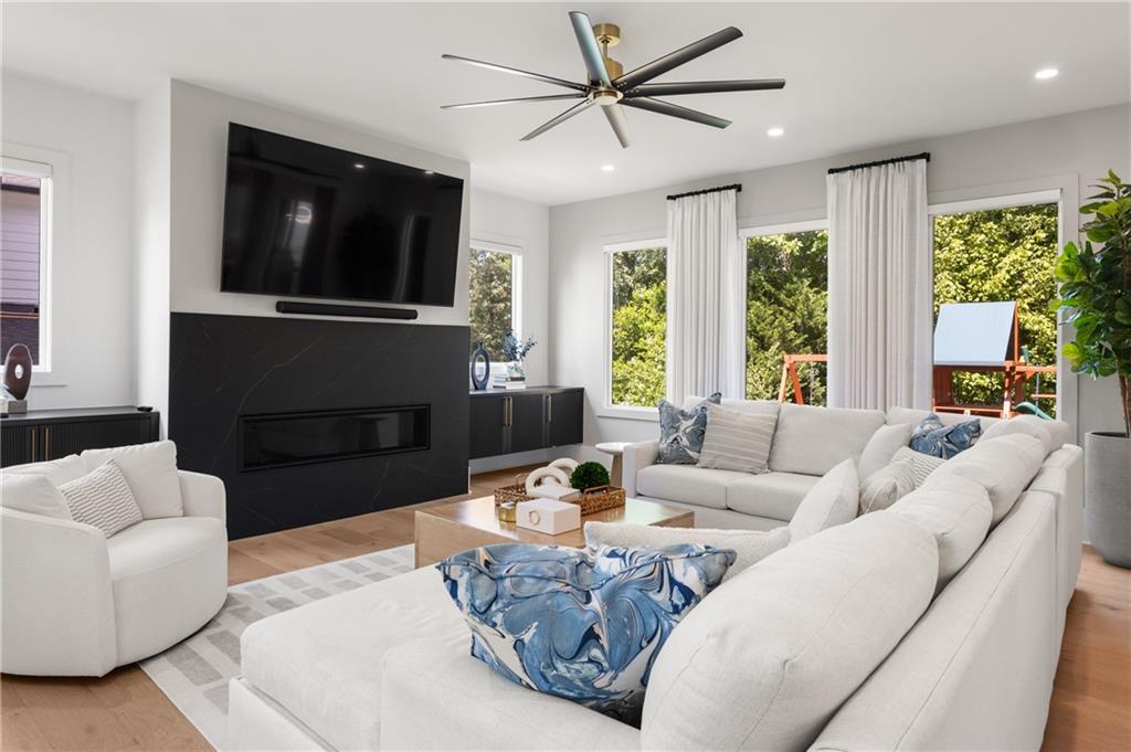 2297 Nesbitt Drive NE