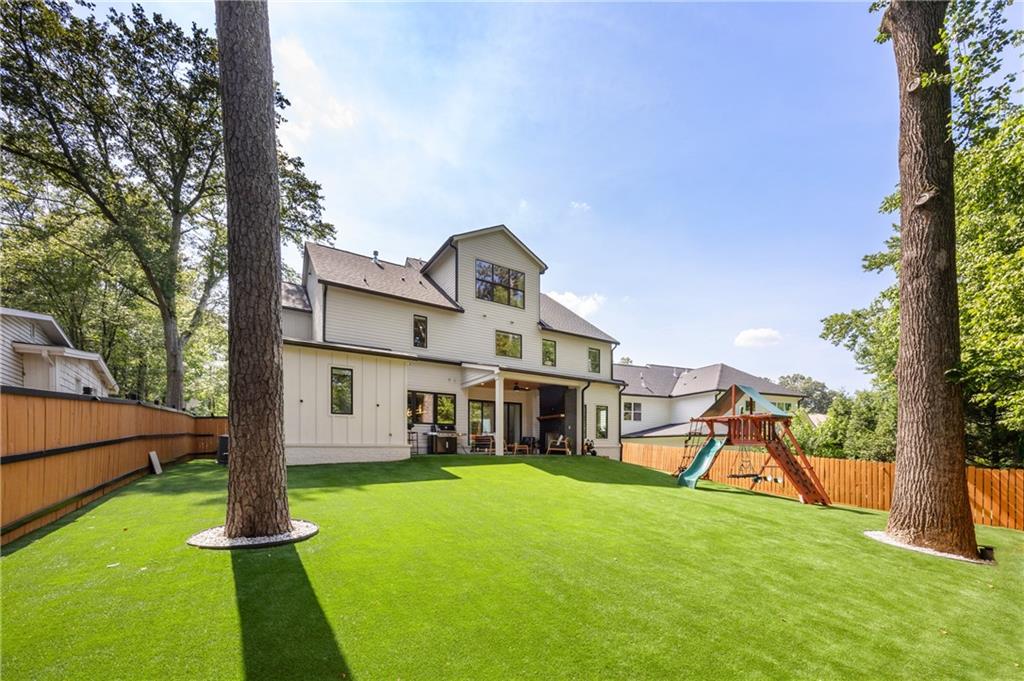 2297 Nesbitt Drive NE