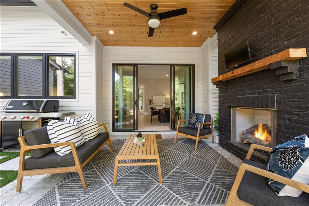 2297 Nesbitt Drive NE