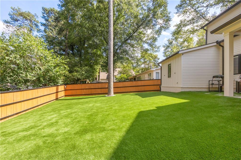 2297 Nesbitt Drive NE