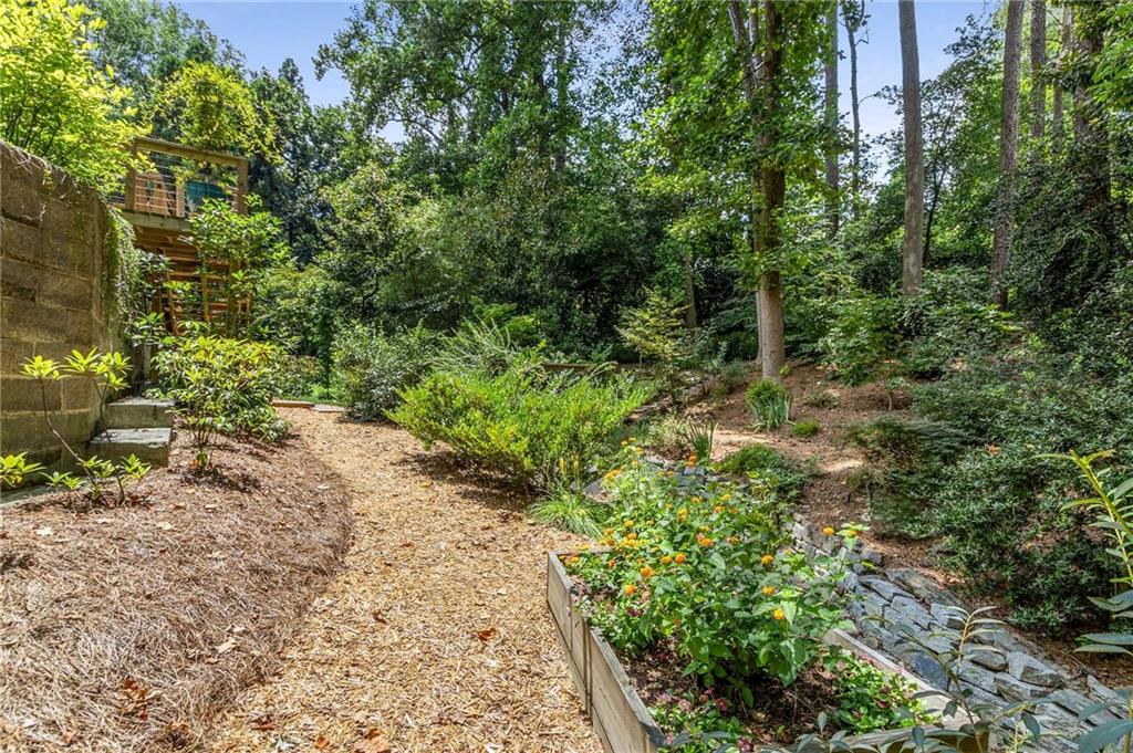 1451 Sheridan Walk NE