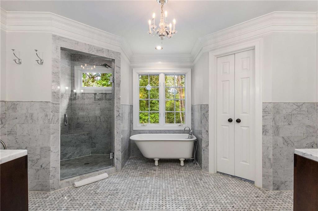 1451 Sheridan Walk NE