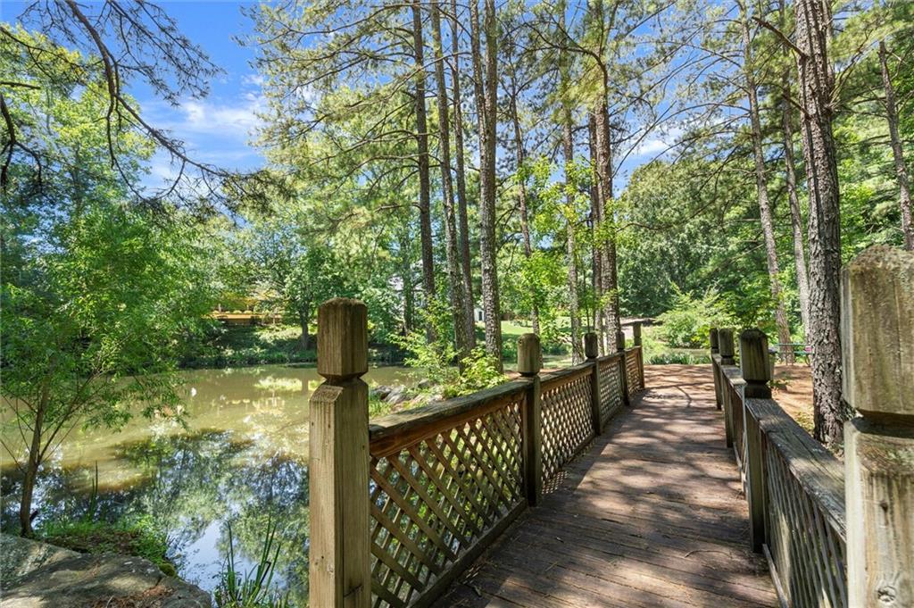 3302 Lantern Coach Lane NE