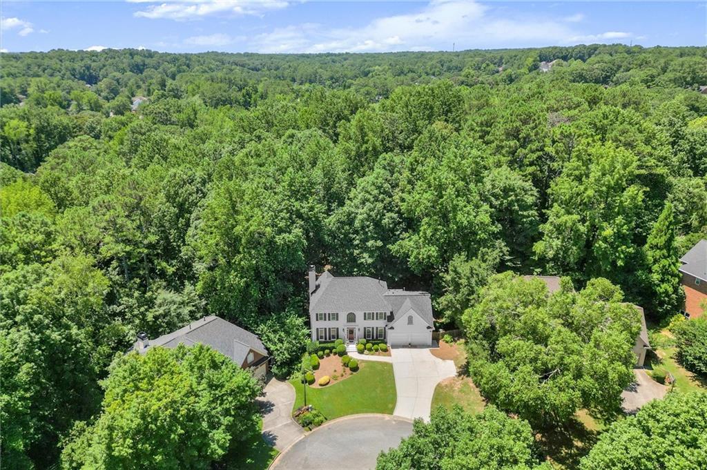 3302 Lantern Coach Lane NE