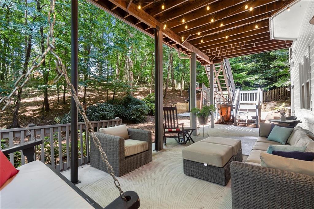 3302 Lantern Coach Lane NE