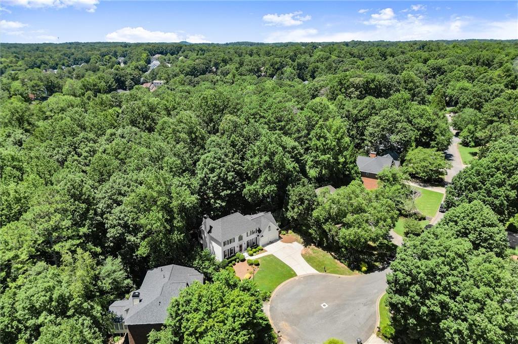 3302 Lantern Coach Lane NE