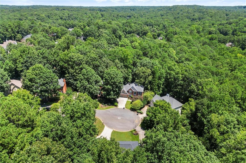 3302 Lantern Coach Lane NE