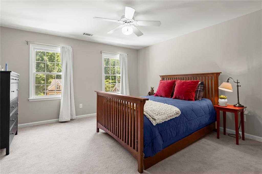 3302 Lantern Coach Lane NE