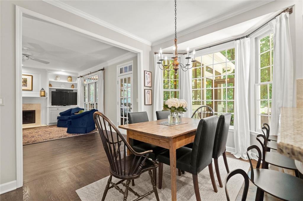 3302 Lantern Coach Lane NE