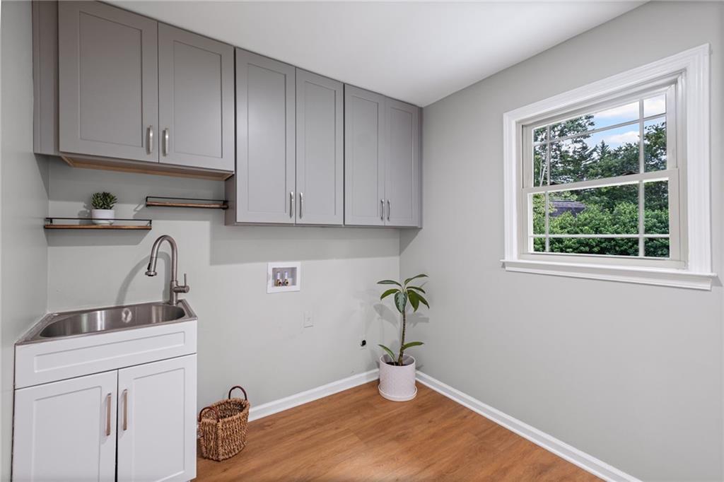 4163 Glen Meadow Drive