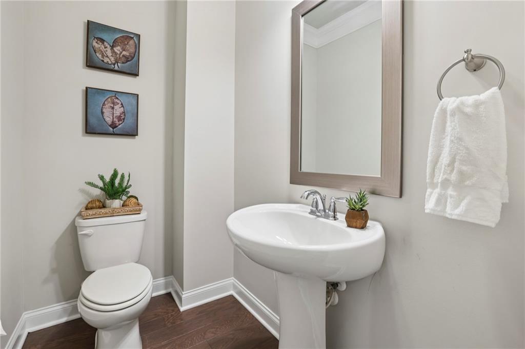 3121 Cross Creek Drive