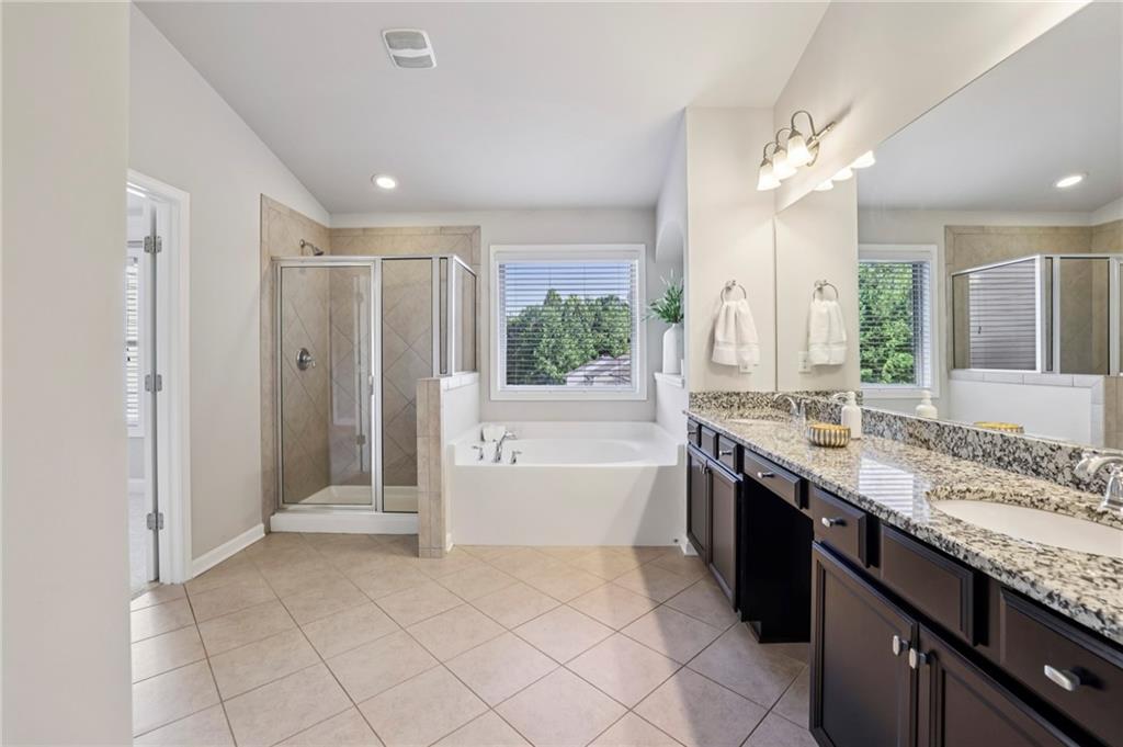 3121 Cross Creek Drive