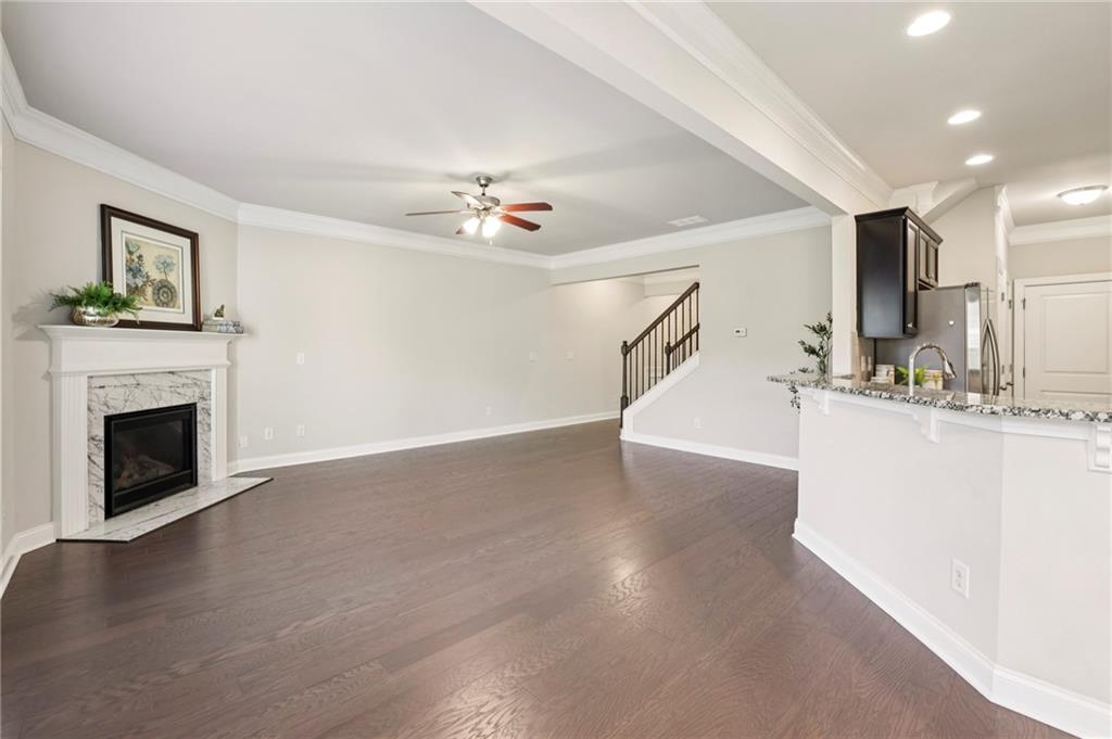 3121 Cross Creek Drive