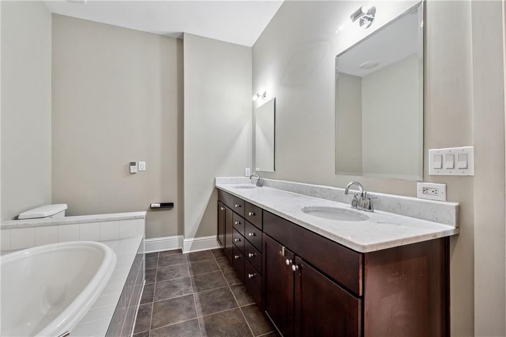 4659 Magnolia Commons