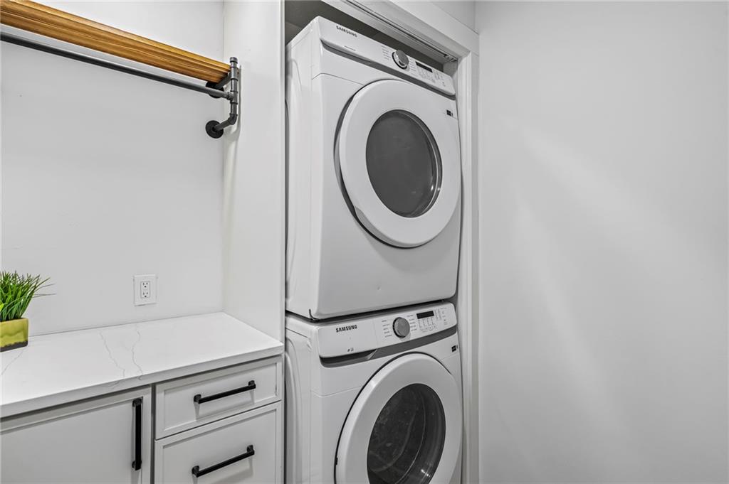 2892 Holly Springs Road NE