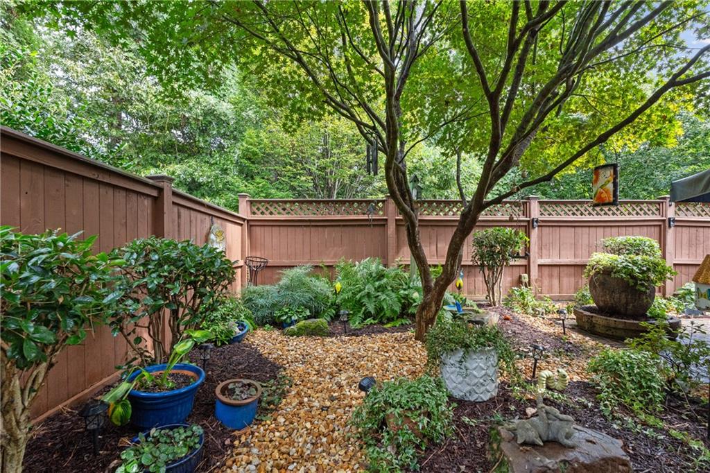 2997 Gateland Square