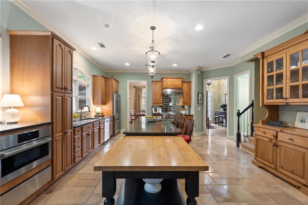 2997 Gateland Square