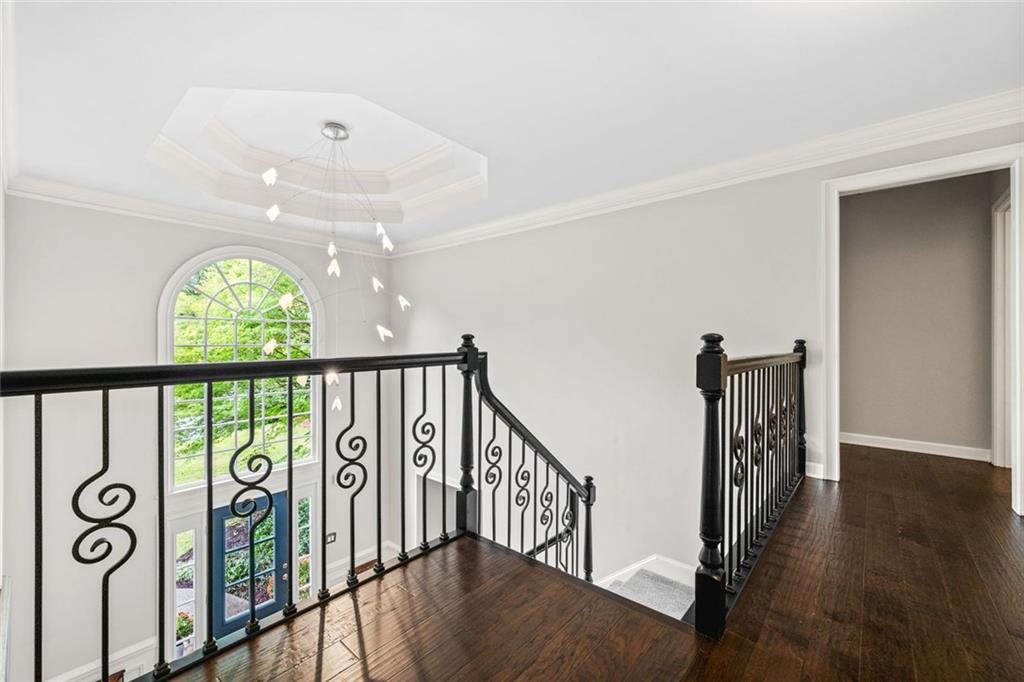 861 Chestnut Lake Drive NE