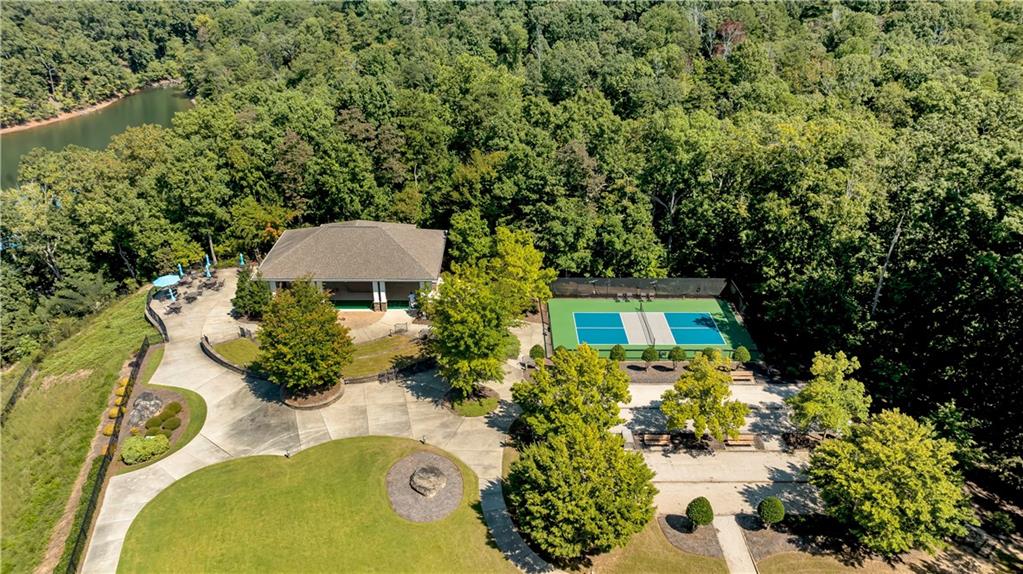 3880 Sweet Magnolia Drive SW
