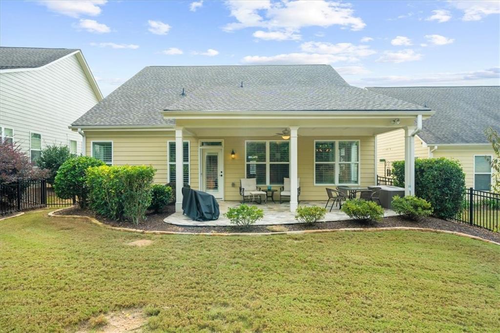 3880 Sweet Magnolia Drive SW