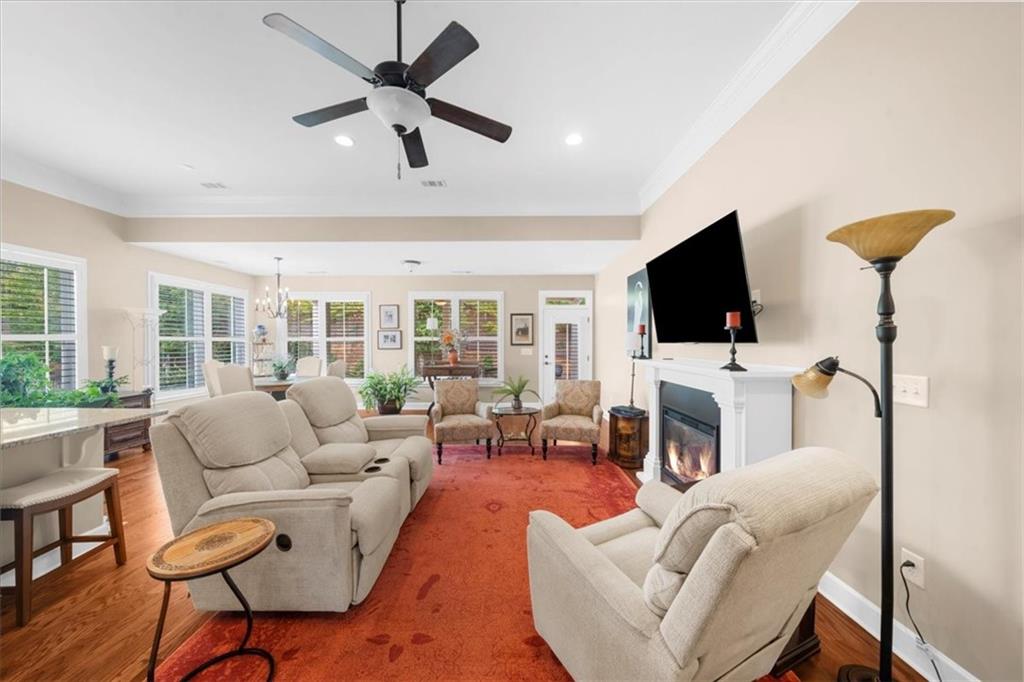 3880 Sweet Magnolia Drive SW