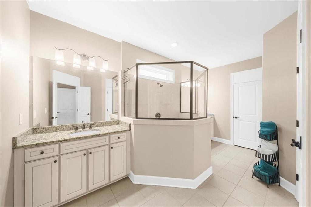 3880 Sweet Magnolia Drive SW