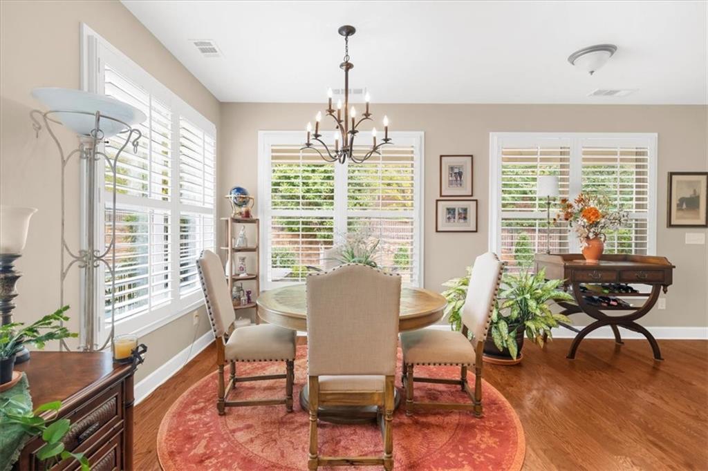 3880 Sweet Magnolia Drive SW