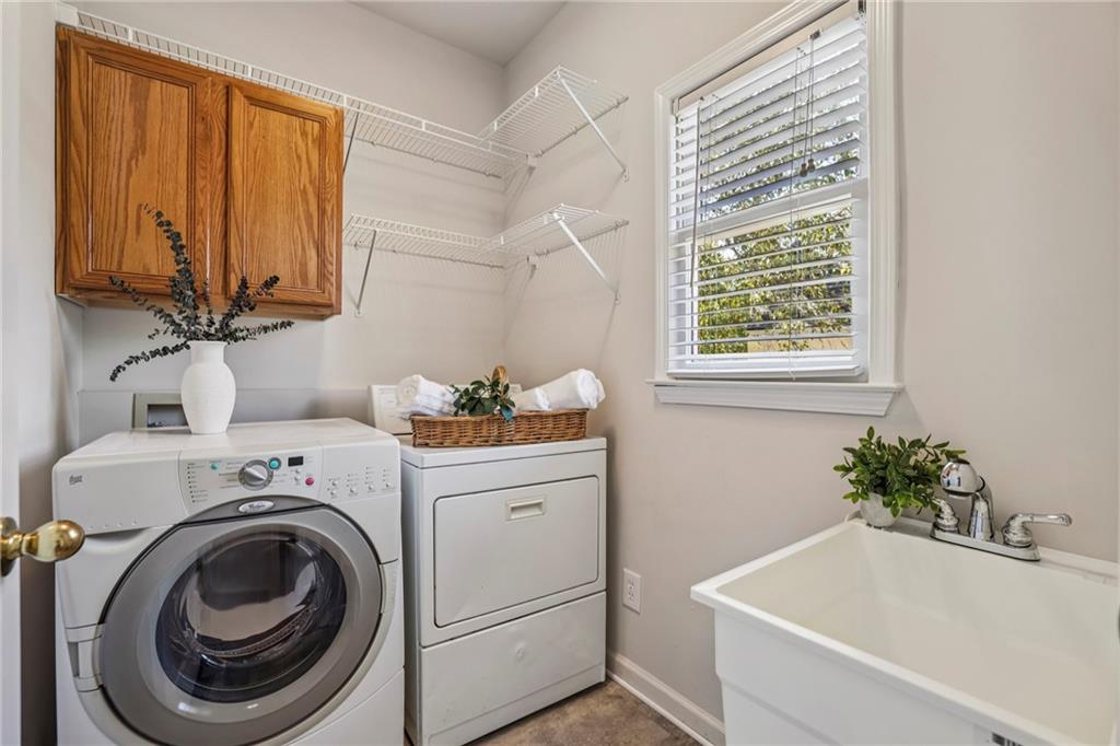 5530 Preserve Circle