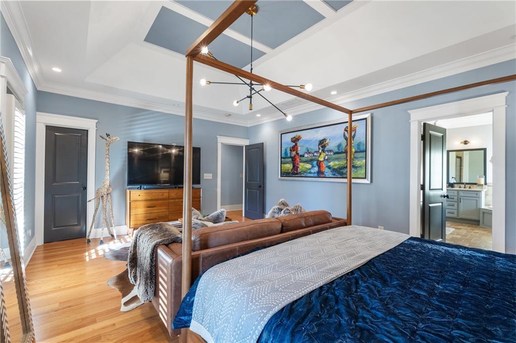 3086 Nichols Street SE