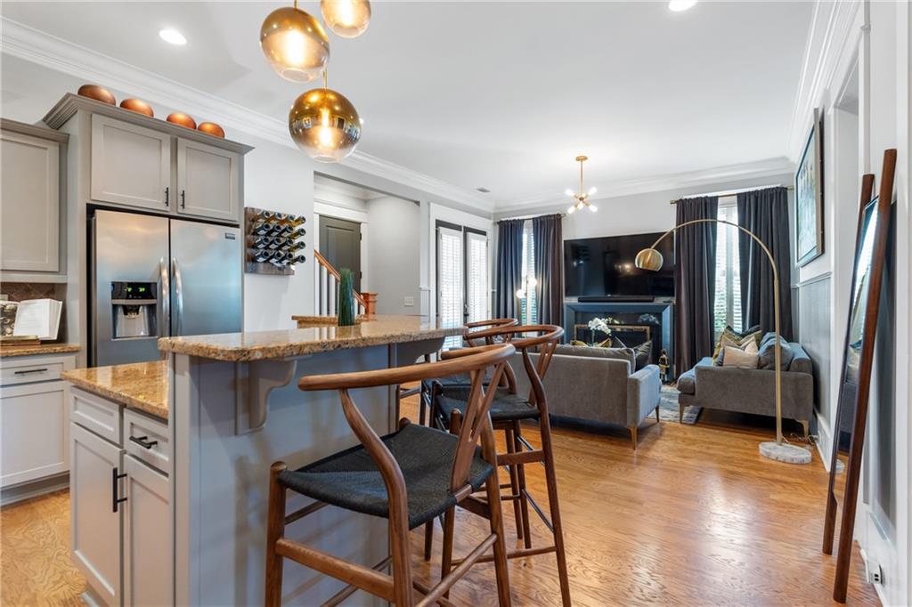 3086 Nichols Street SE