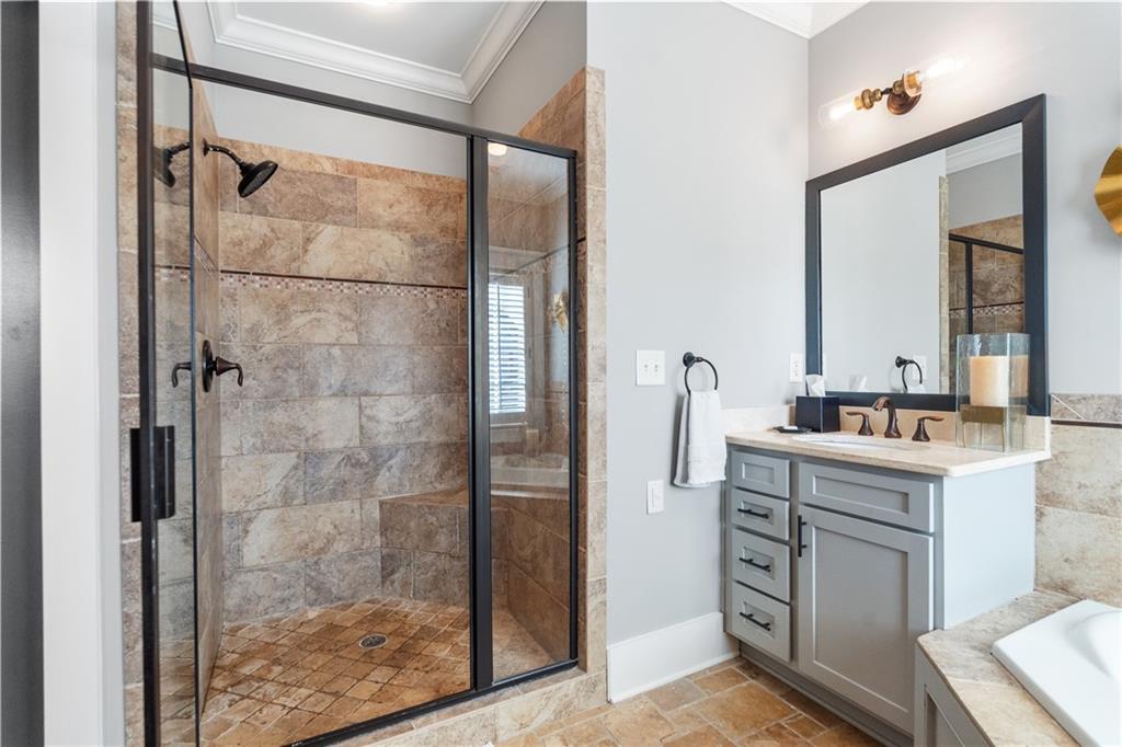 3086 Nichols Street SE