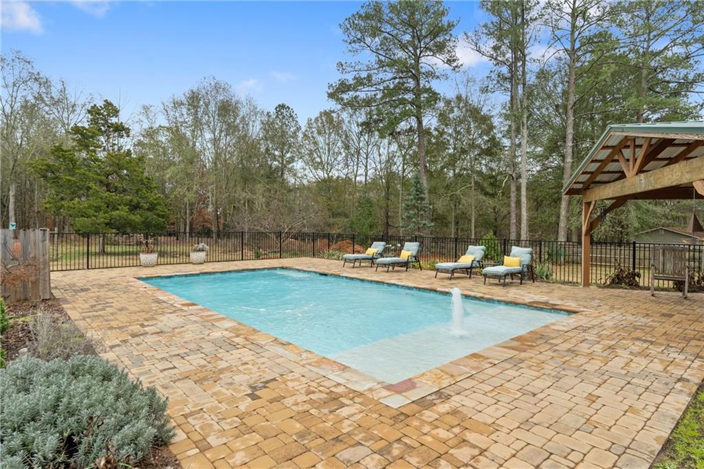 4535 Barnett Shoals Road