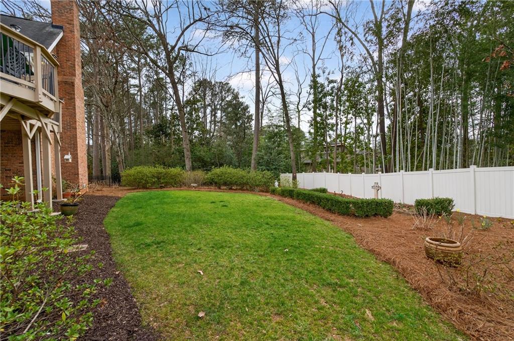 464 Manor Oak Lane SE