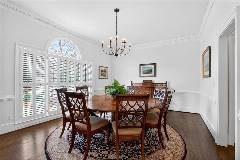 464 Manor Oak Lane SE